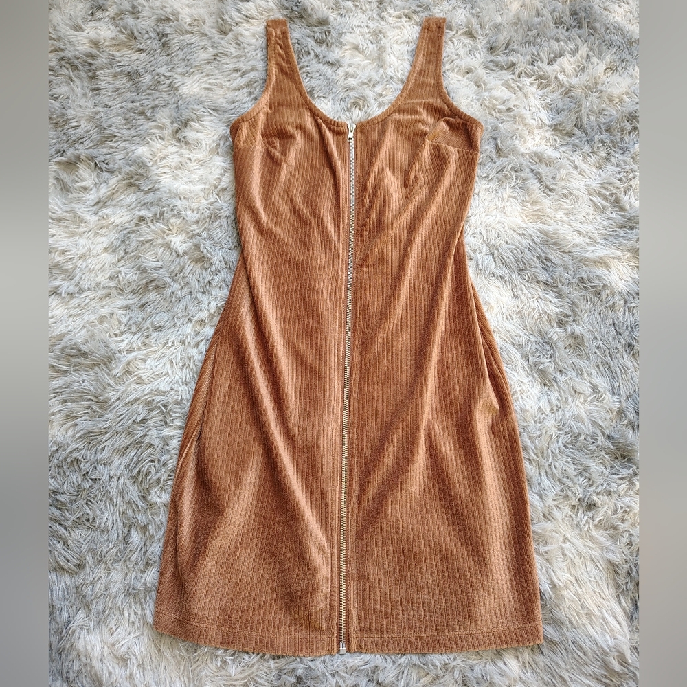 *NWOT* No Boundaries Junior's Small Brown Velvet Full Zipper Bodycon Dress